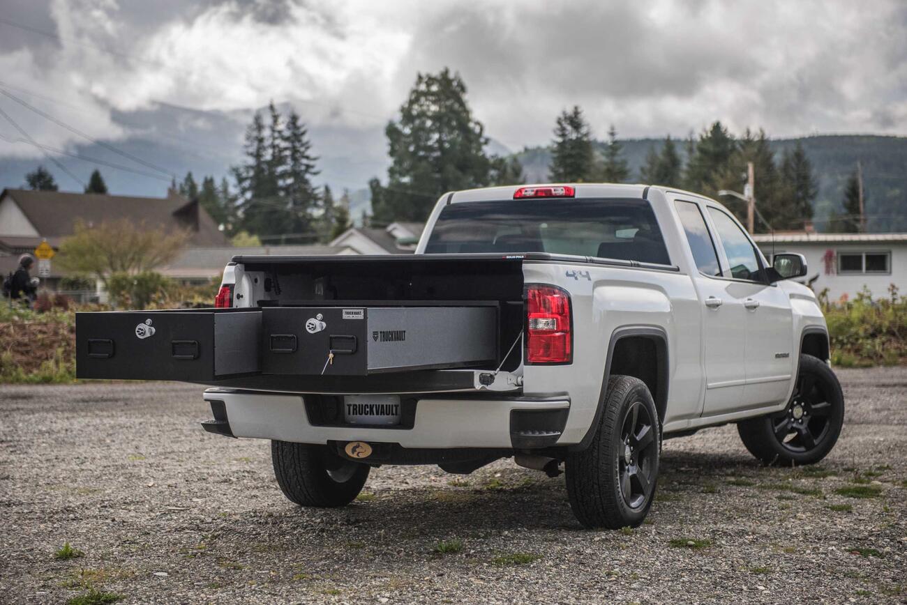 GMC Sierra Thumbnail