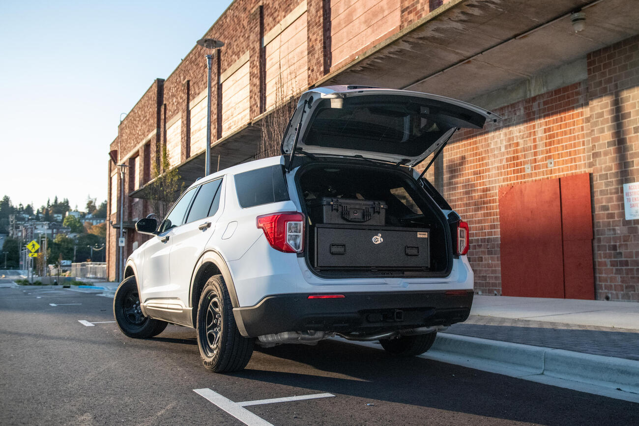 2020 Ford Explorer with a 1 Drawer Magnum TruckVault.