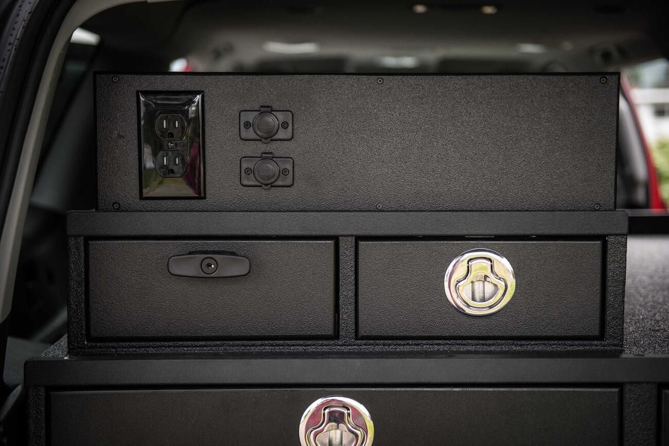 SUVseries_CommanderLine_Custom_2017_Chevy_Suburban_EverettFire6.jpg Thumbnail